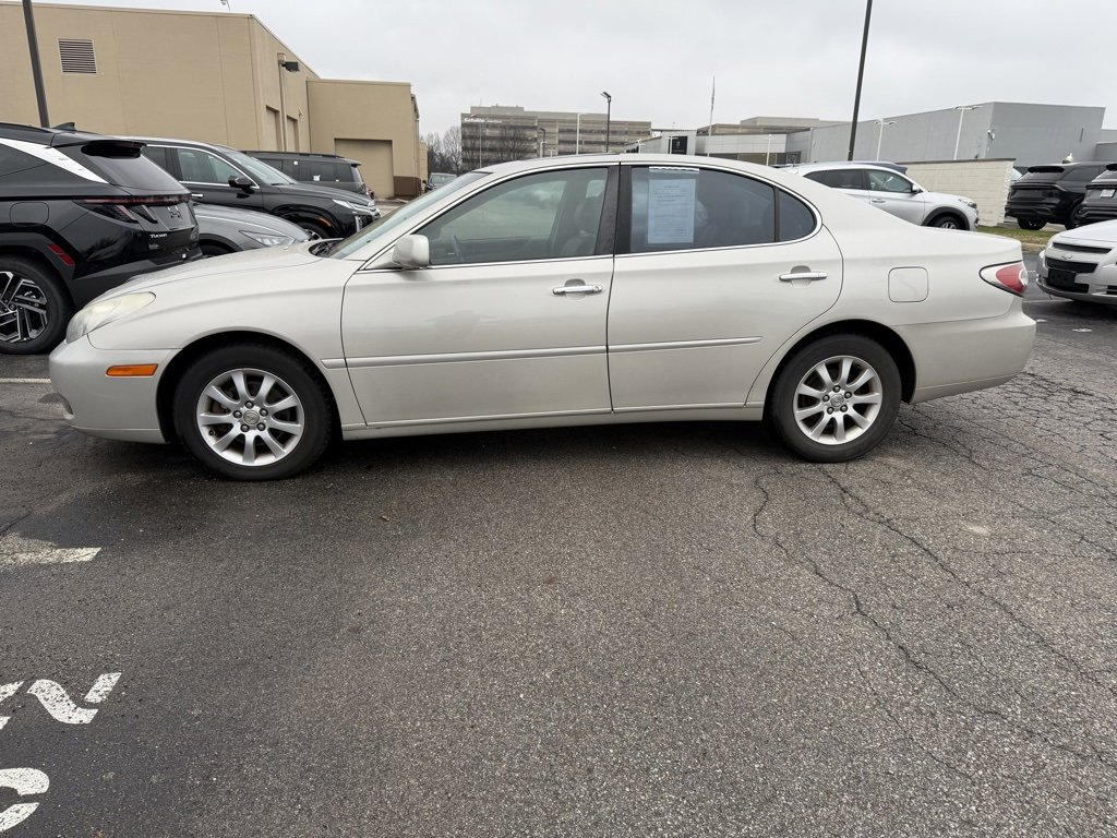 Used 2004 Lexus ES 330 image 1