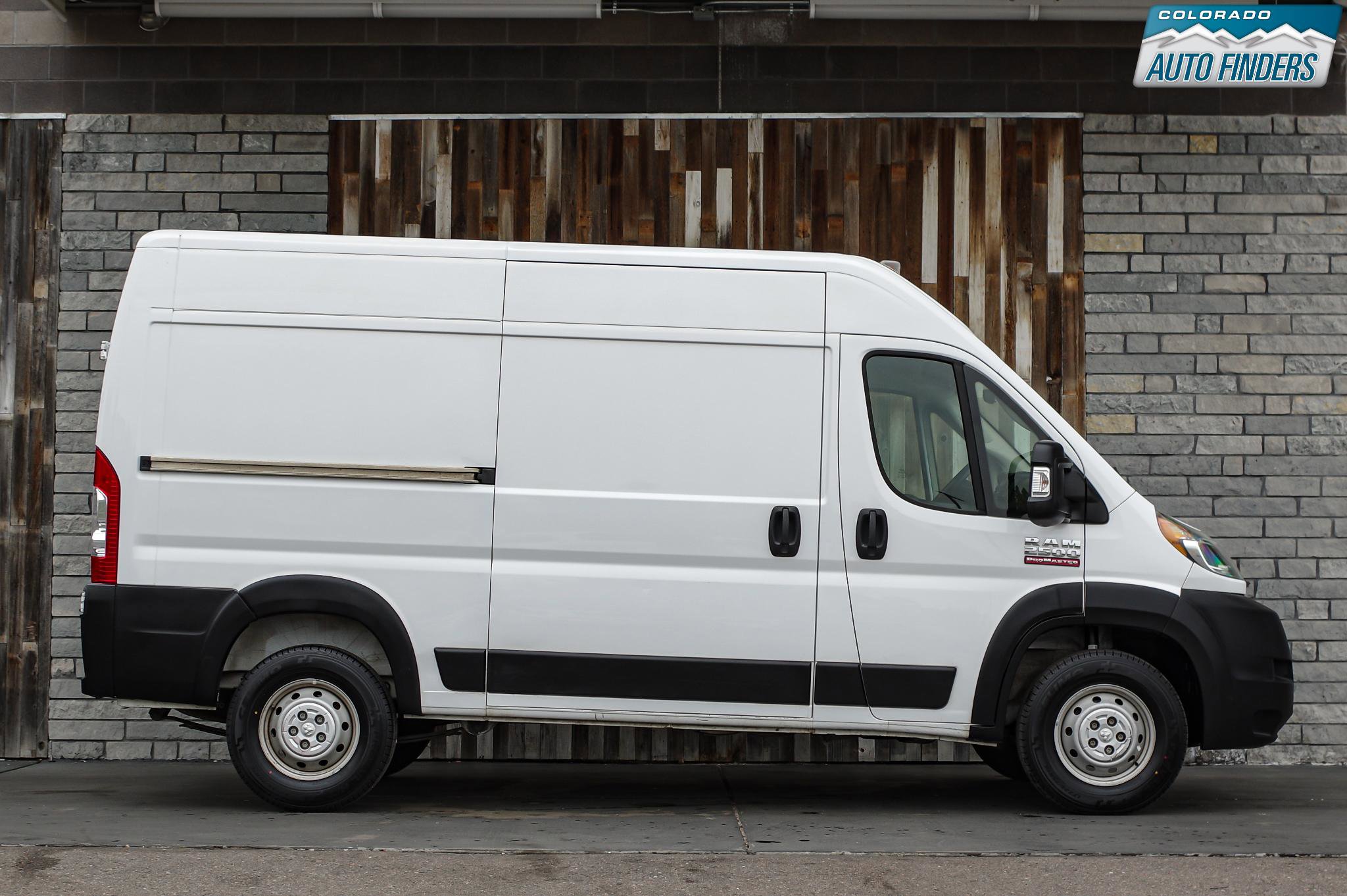 Used 2020 RAM ProMaster 2500 FWD image 9