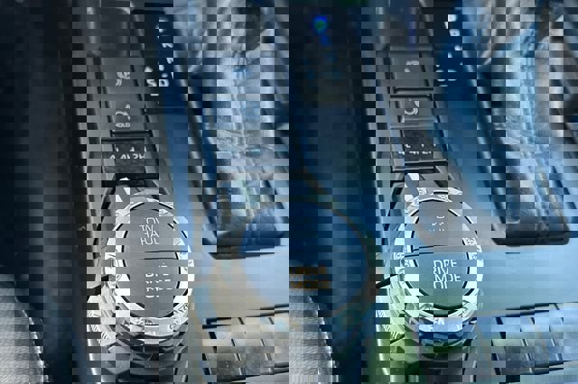 Used 2024 Toyota Tacoma TRD Sport image 32