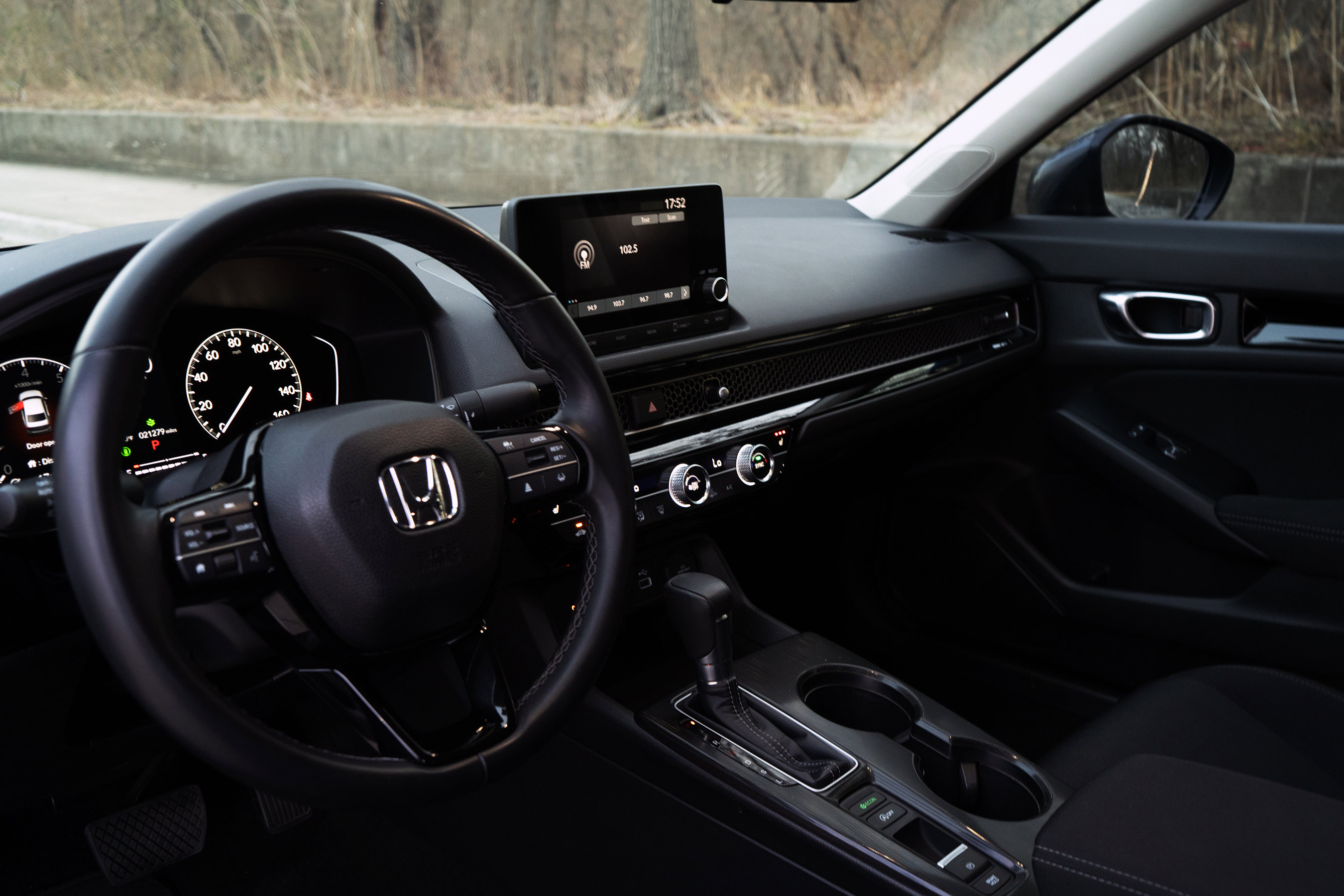 Used 2024 Honda Civic EX image 16