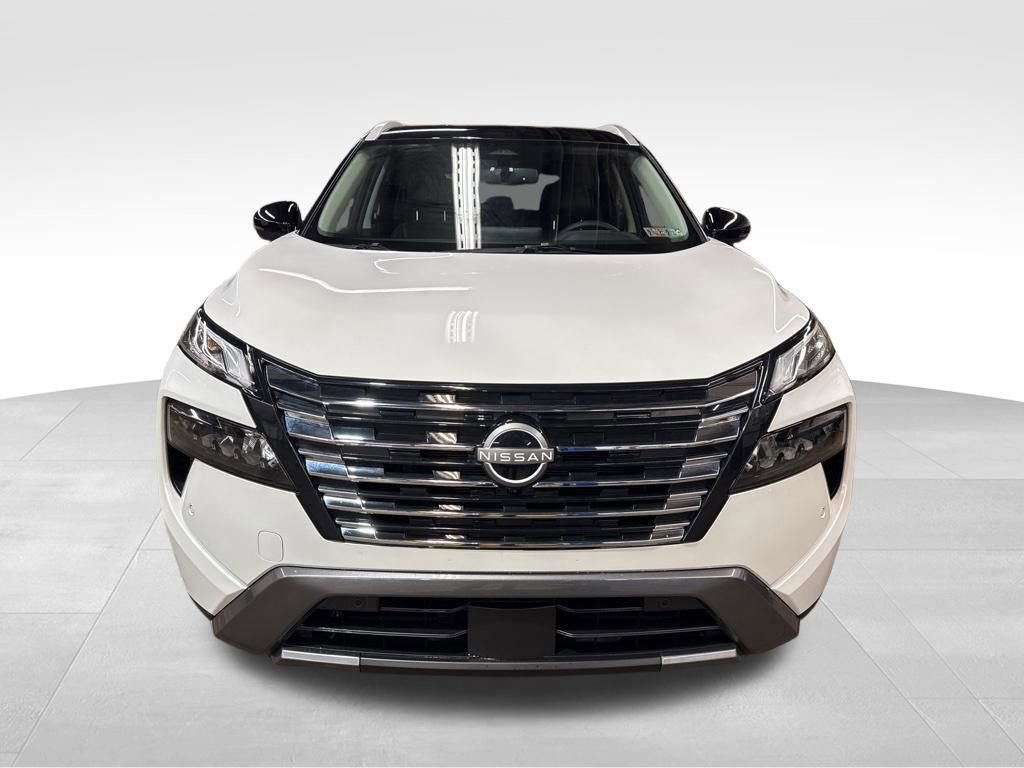 Certified 2025 Nissan Rogue SL image 10