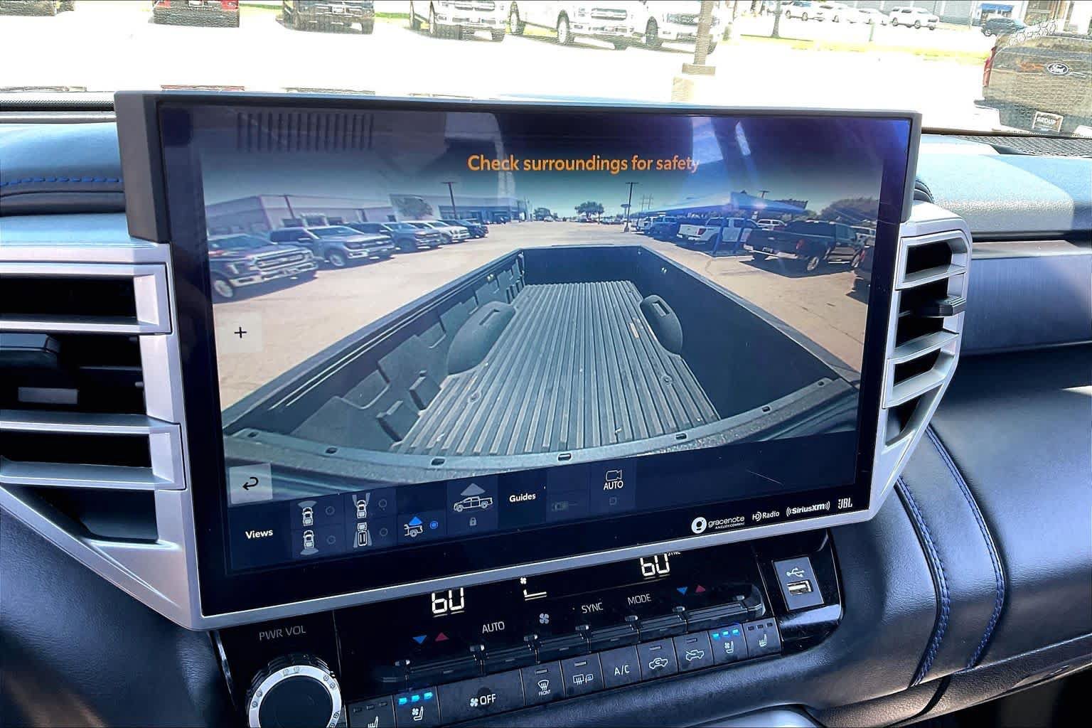 Used 2022 Toyota Tundra Platinum AWD/4WD image 34