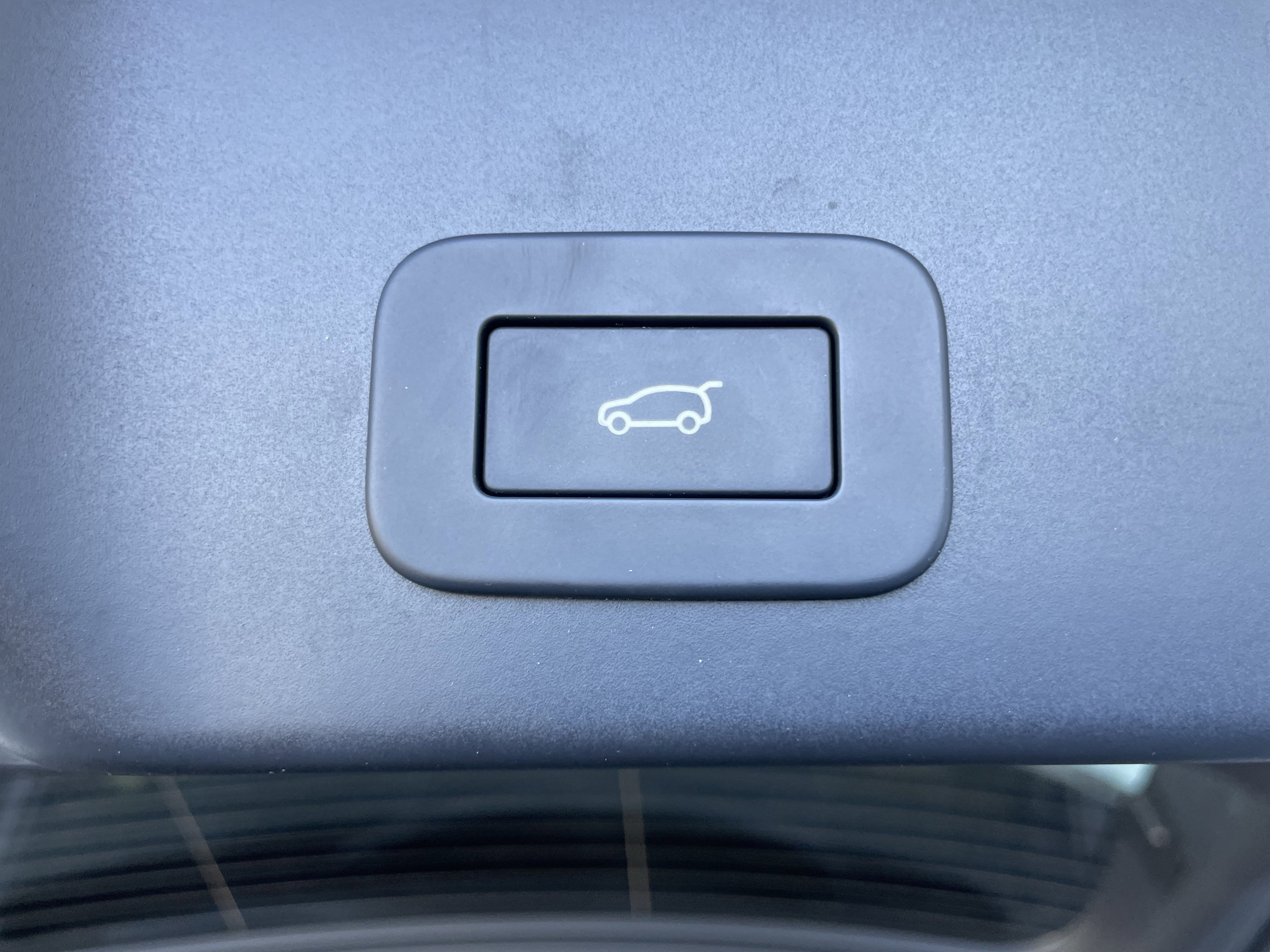 Certified 2024 Land Rover Range Rover Evoque S image 37