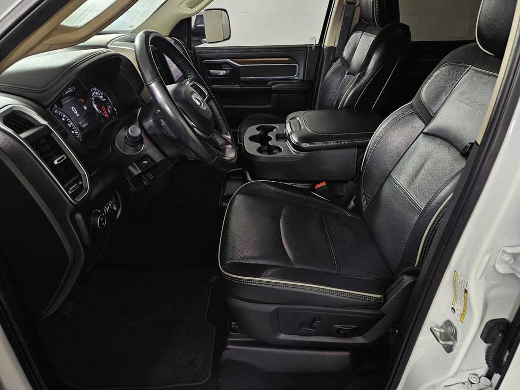 Used 2022 RAM 2500 Laramie w/ Body Color Bumper Group AWD/4WD image 24