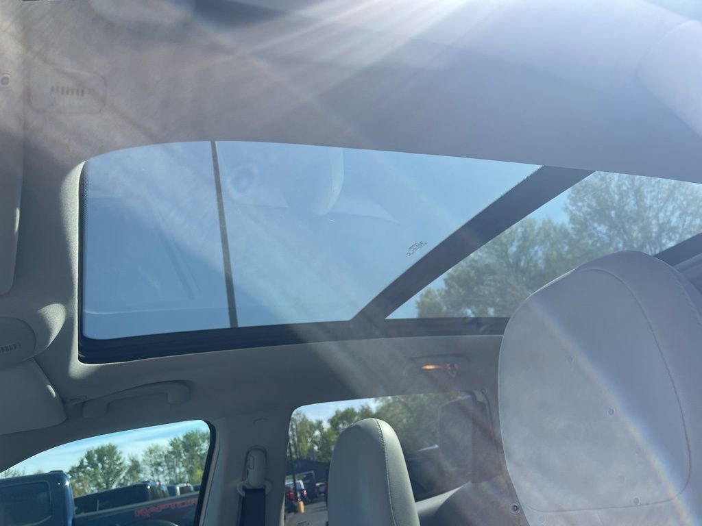 Used 2018 Jeep Compass Latitude image 19