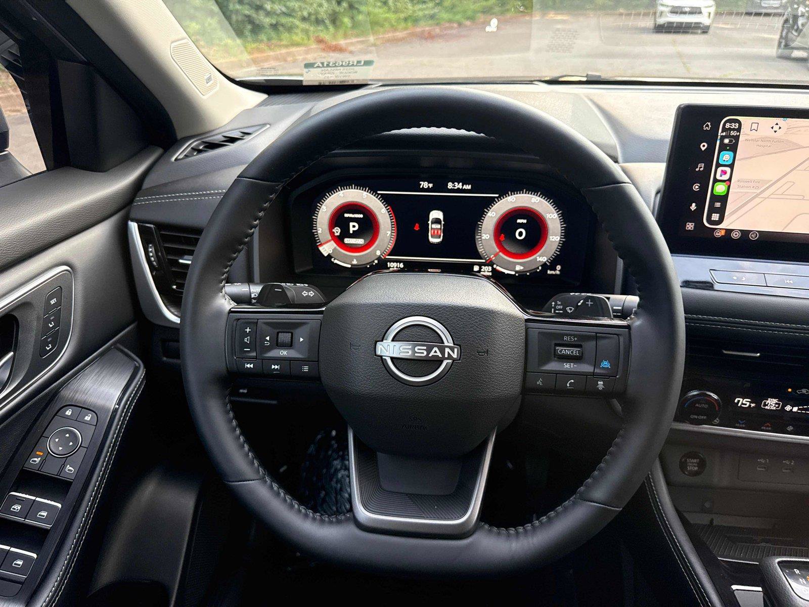 Used 2025 Nissan Rogue Platinum w/ Platinum Premium Package FWD image 17
