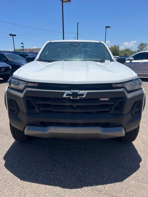 Used 2024 Chevrolet Colorado Trail Boss w/ Technology Package AWD/4WD image 8