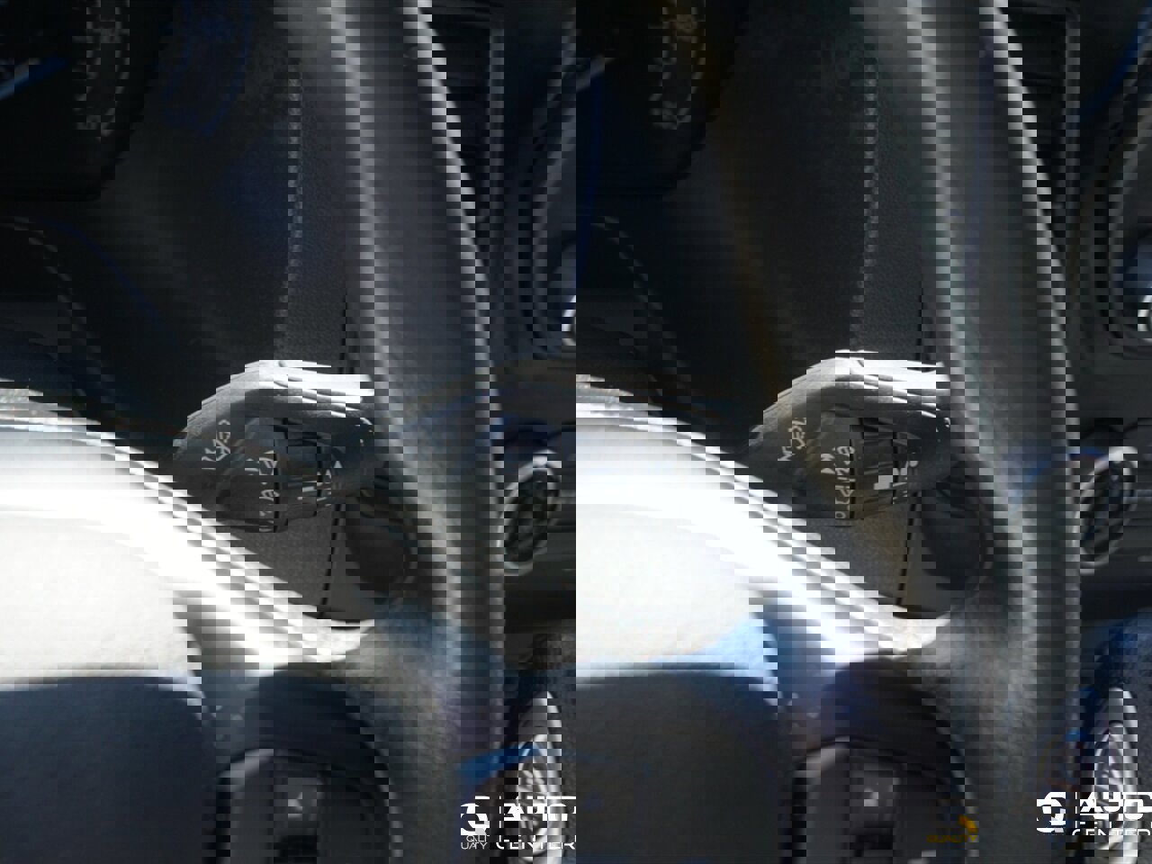 Used 2023 Ford Transit 250 Medium Roof image 23