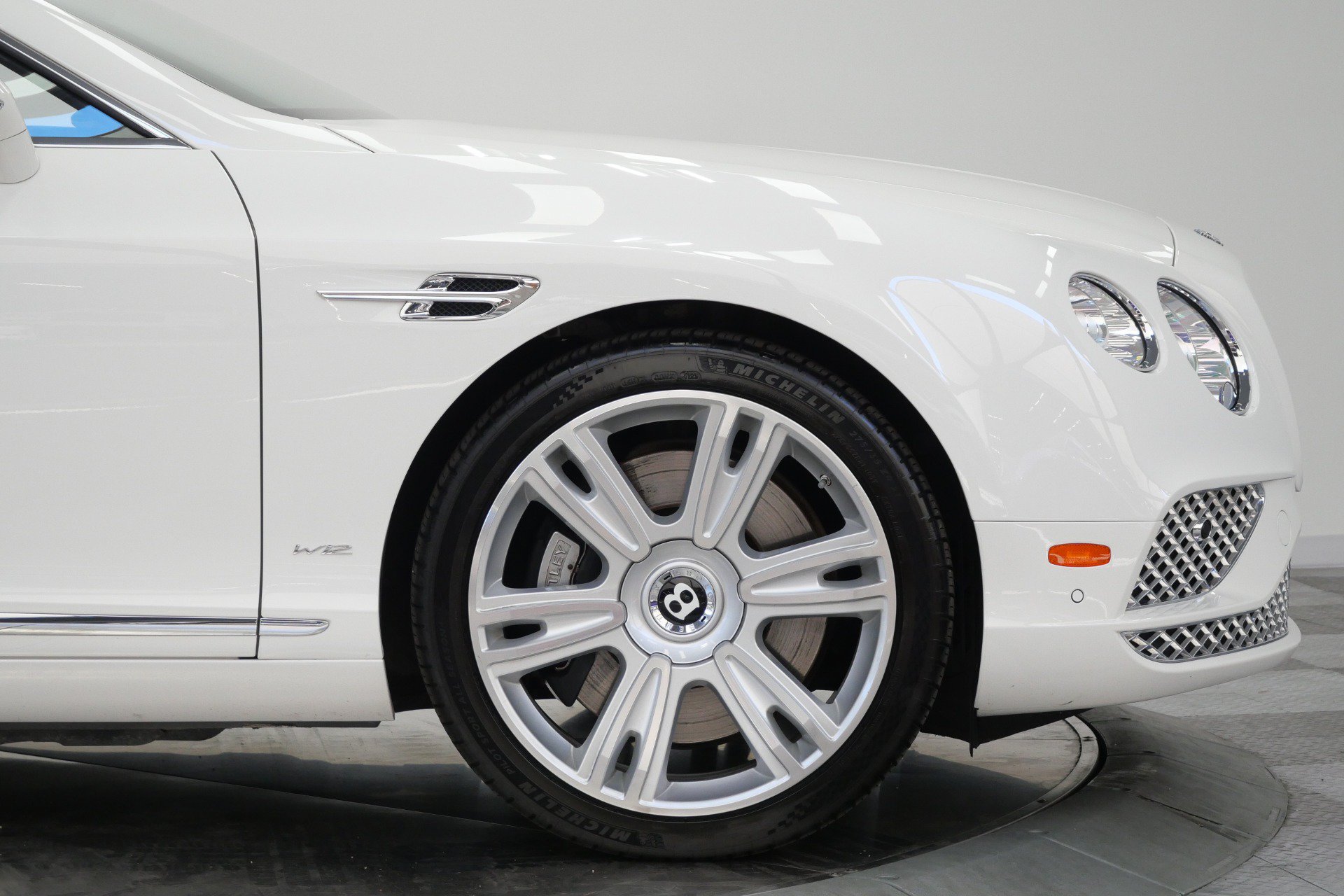 Used 2018 Bentley Continental GT AWD/4WD image 43