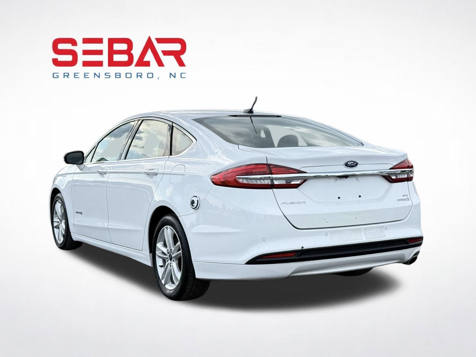 Used 2018 Ford Fusion SE w/ Equipment Group 602A FWD image 9