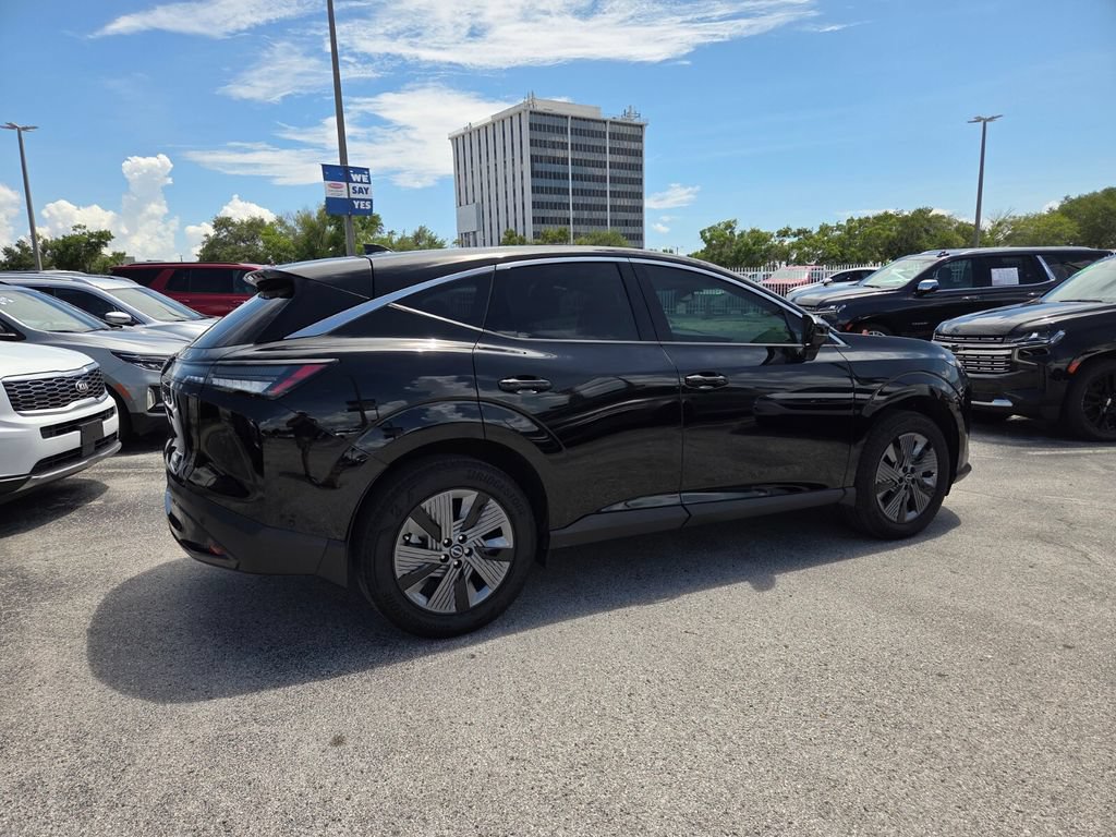 Used 2025 Nissan Murano SL AWD/4WD image 14