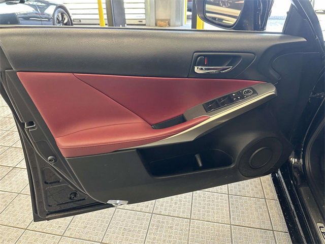 Used 2016 Lexus IS 300 AWD image 17