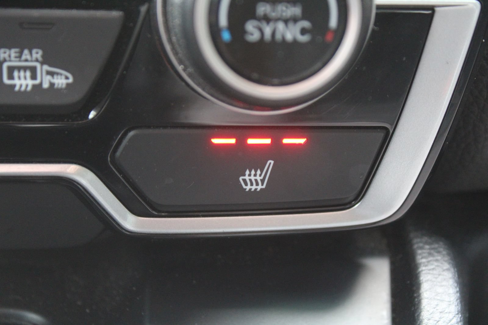 Used 2019 Honda CR-V EX image 38