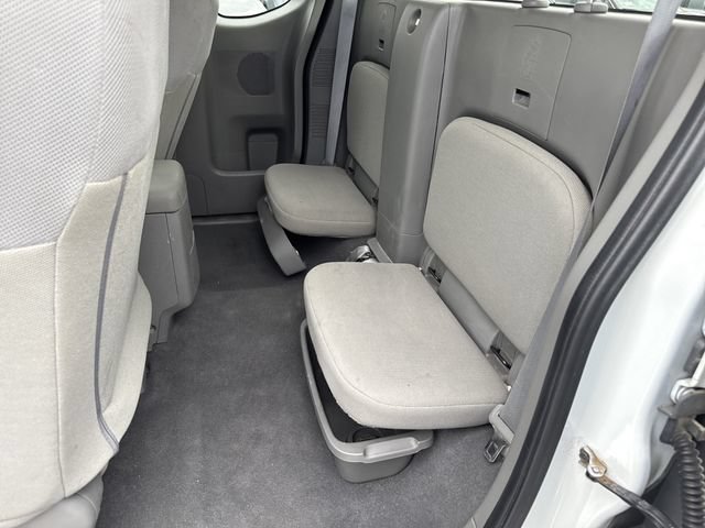 Used 2019 Nissan Frontier S RWD image 13