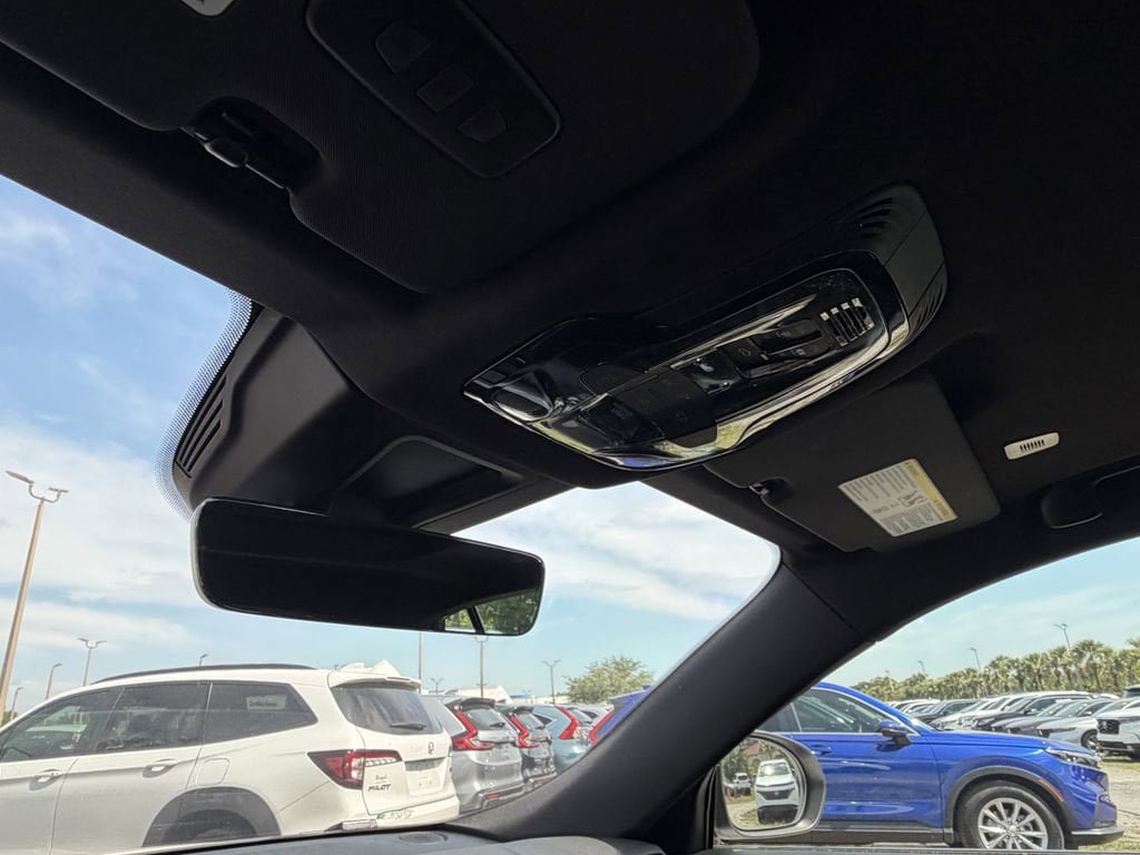 Used 2024 Dodge Hornet R/T Plus AWD/4WD image 34