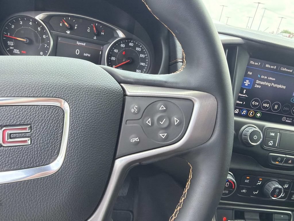 Used 2024 GMC Terrain AT4 AWD/4WD image 25
