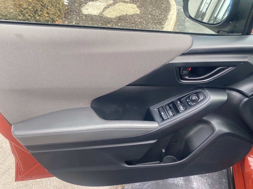 Used 2024 Subaru Crosstrek 2.0i Premium image 18