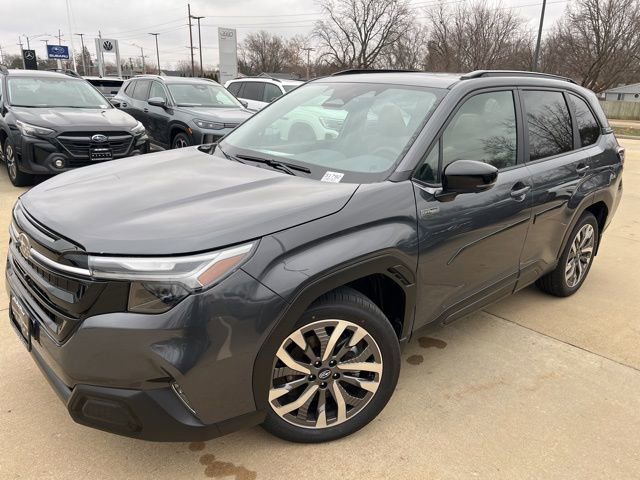 New 2025 Subaru Forester Touring image 3