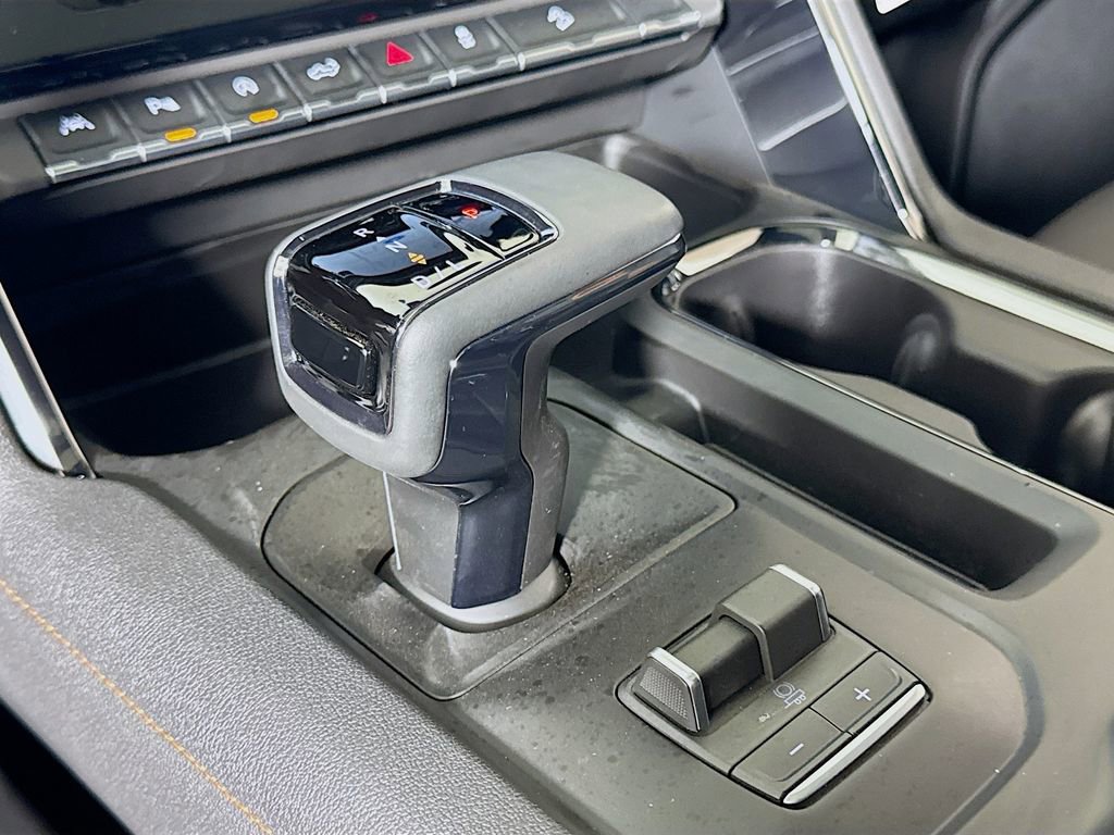 Certified 2026 GMC Sierra 1500 AT4 w/ AT4 Premium Package AWD/4WD image 15