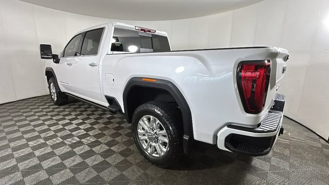 Used 2023 GMC Sierra 2500 Denali w/ Denali Ultimate Package AWD/4WD image 4