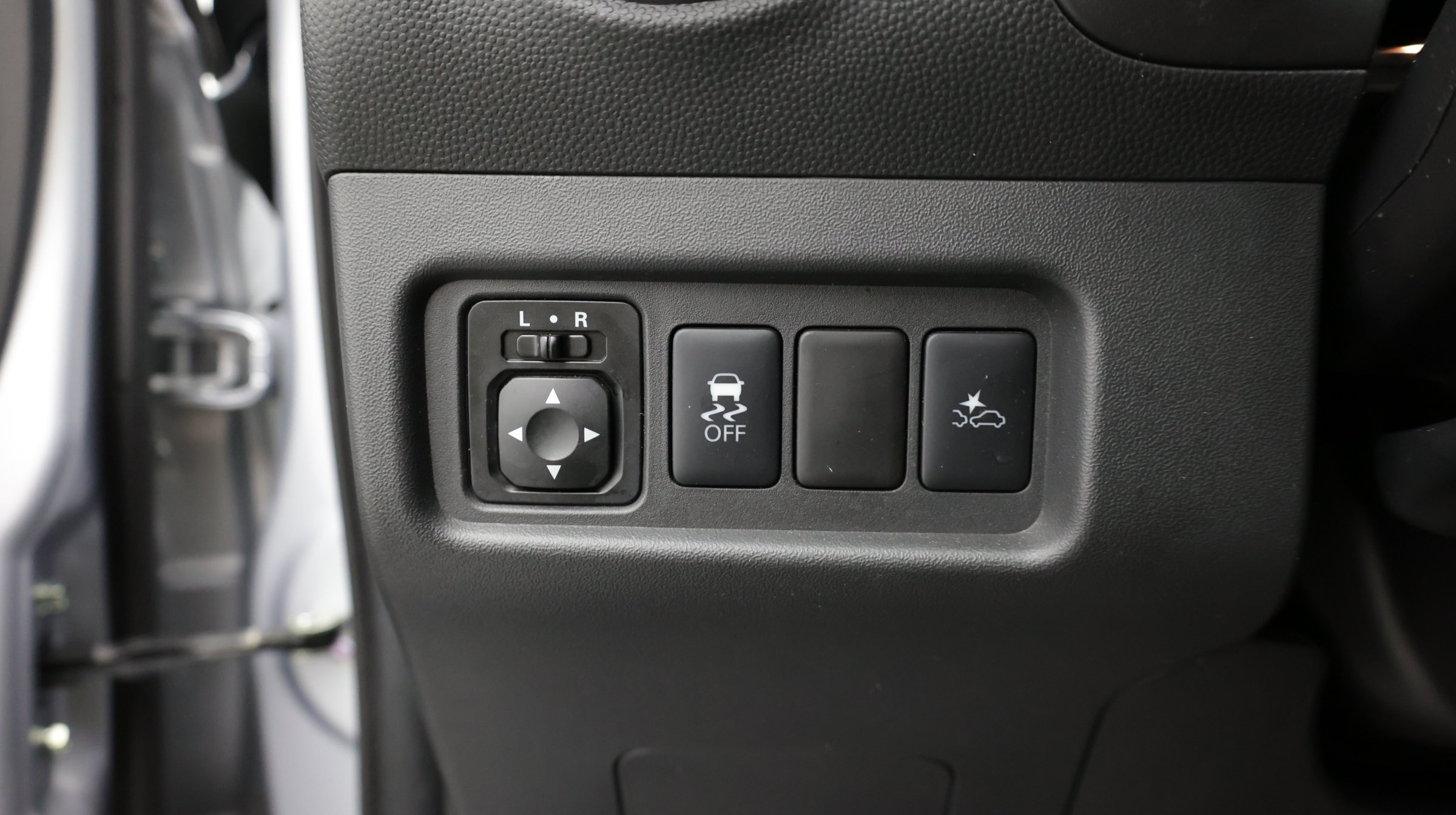 Used 2024 Mitsubishi Mirage ES FWD image 14