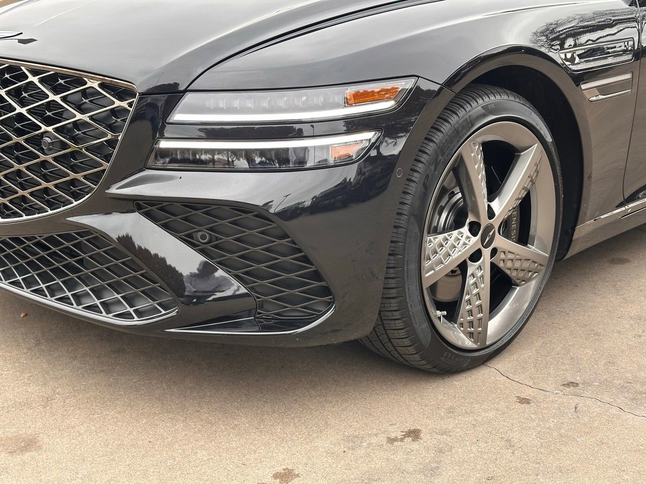 Used 2025 Genesis G80 3.5T Sport Prestige image 5