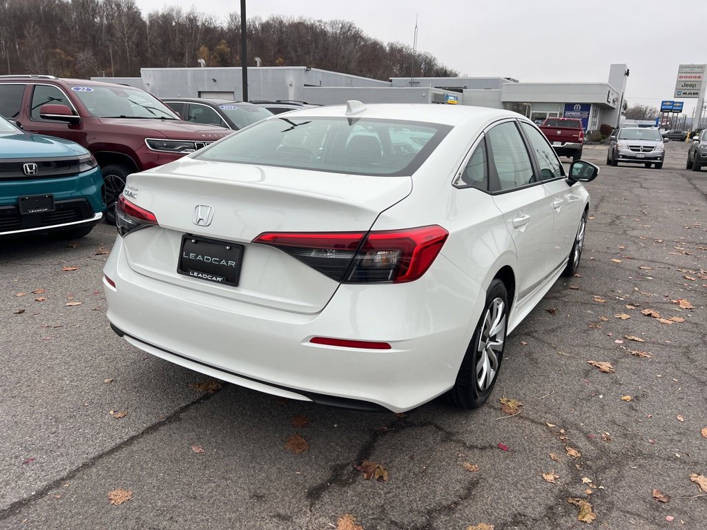 Used 2024 Honda Civic LX image 5