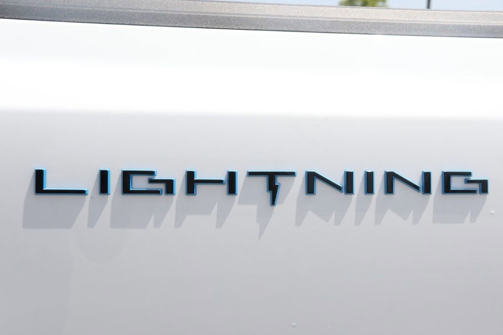 New 2025 Ford F150 Lightning Flash image 24