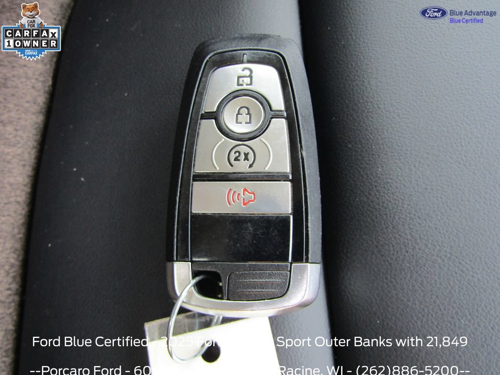 Certified 2025 Ford Bronco Sport Outer Banks w/ Outer Banks Tech Package+ AWD/4WD image 44
