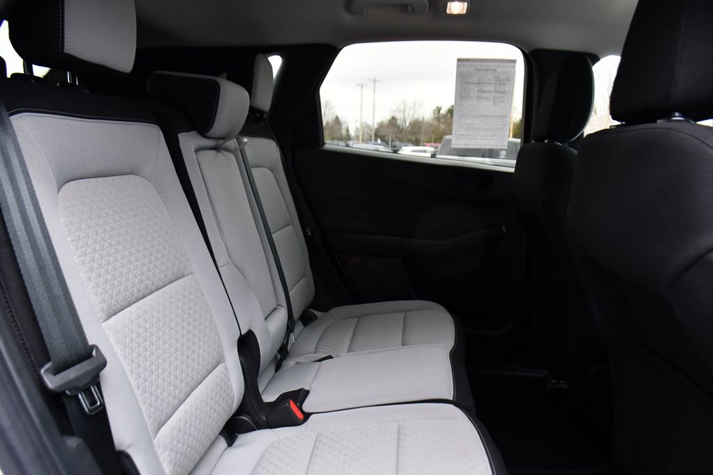 Used 2023 Ford Escape Active image 16