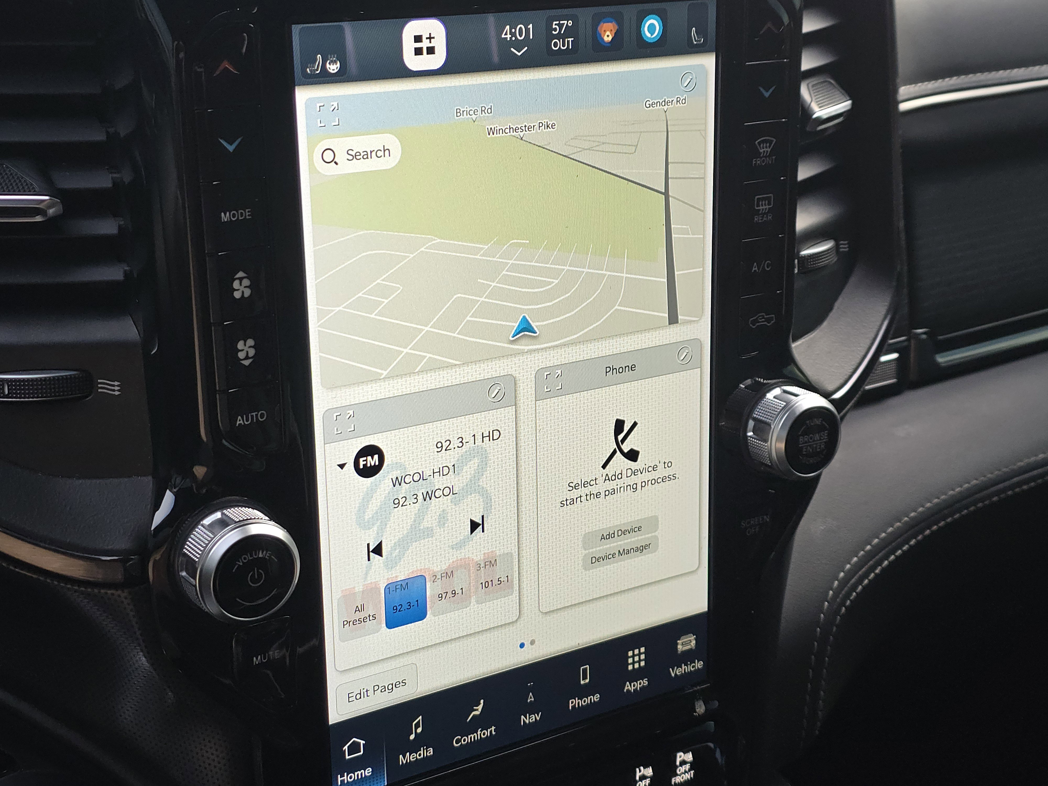 Used 2022 RAM 1500 Limited image 32