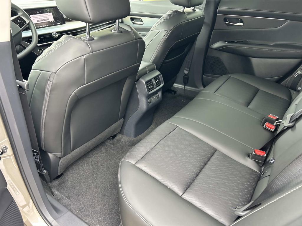 New 2026 Nissan Murano Platinum w/ Cargo Package AWD/4WD image 19