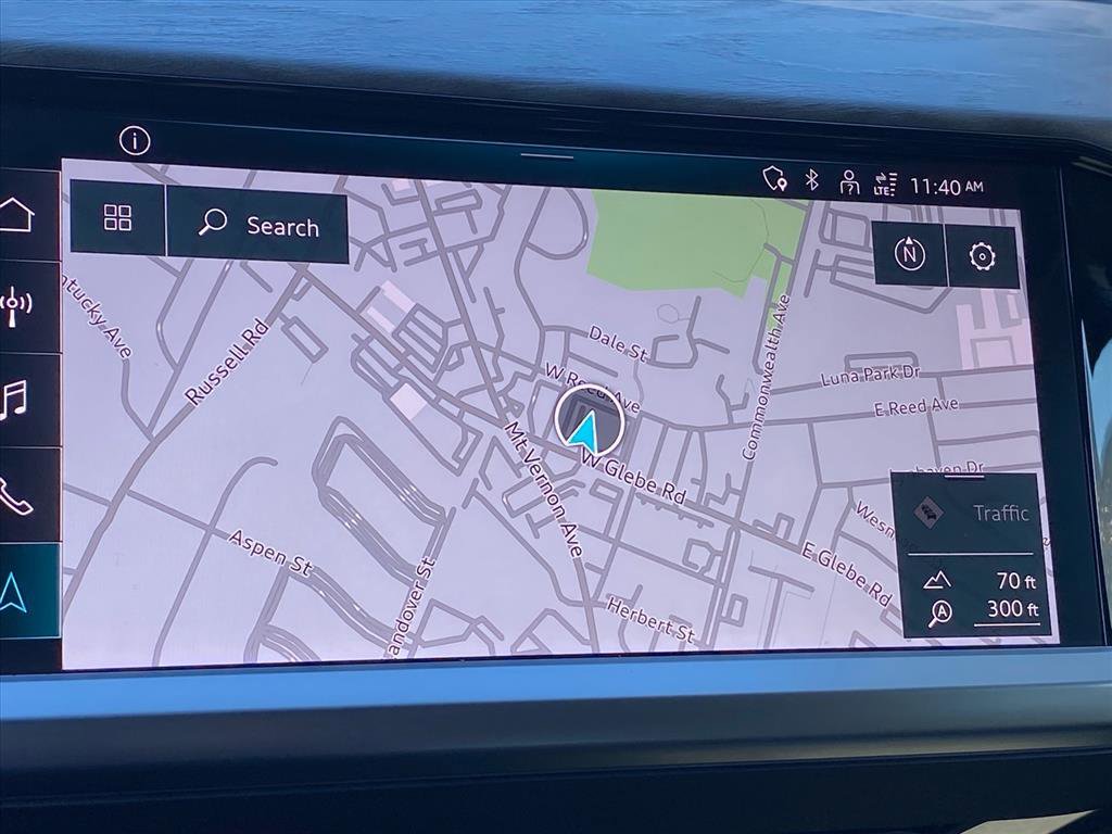 Used 2023 Audi Q4 e-tron Premium Plus image 15