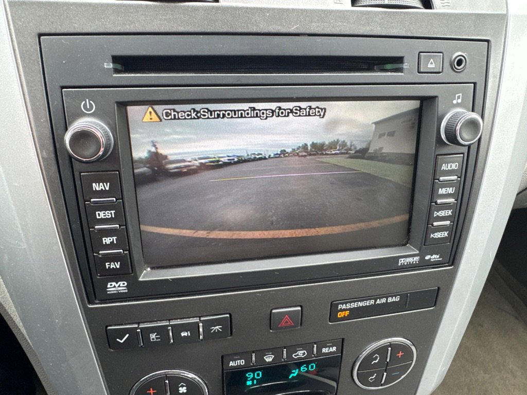 Used 2010 Chevrolet Traverse LT w/ Personal Connectivity Package AWD/4WD image 19