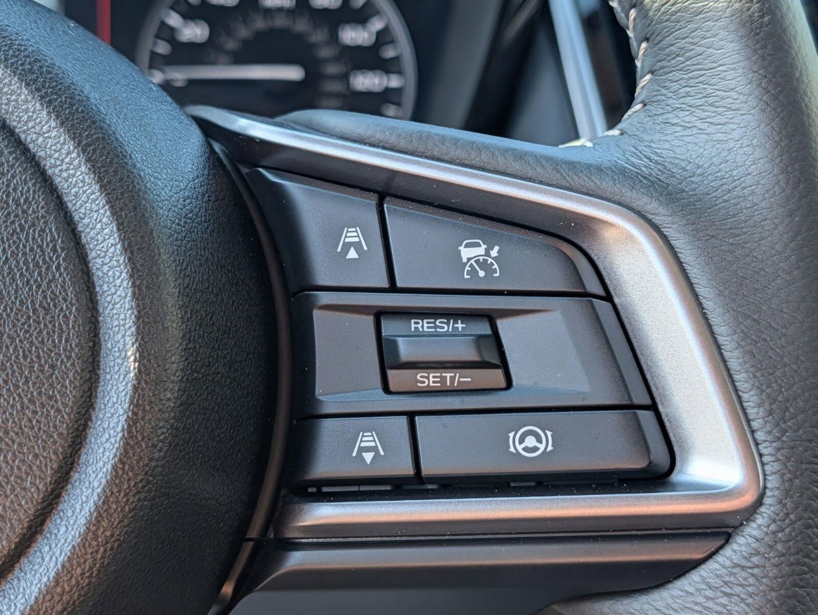 Used 2025 Subaru Legacy Premium AWD/4WD image 26