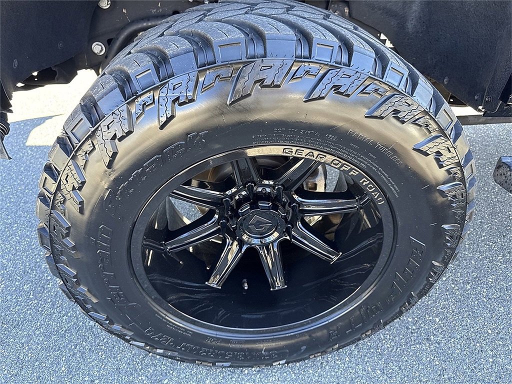 Used 2023 GMC Sierra 2500 Denali w/ Denali Ultimate Package image 14