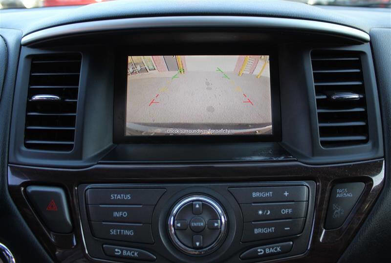 Used 2013 Nissan Pathfinder SL w/ SL Premium Pkg image 19