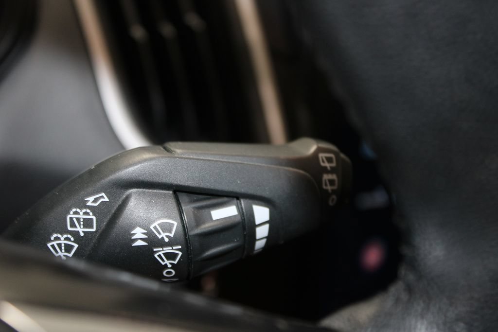 Used 2024 Ford Edge SEL AWD/4WD image 46