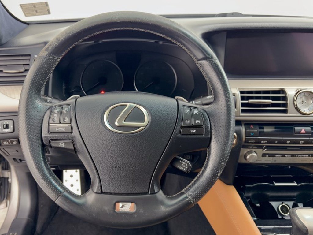 Used 2016 Lexus LS 460 w/ F Sport Package RWD image 10