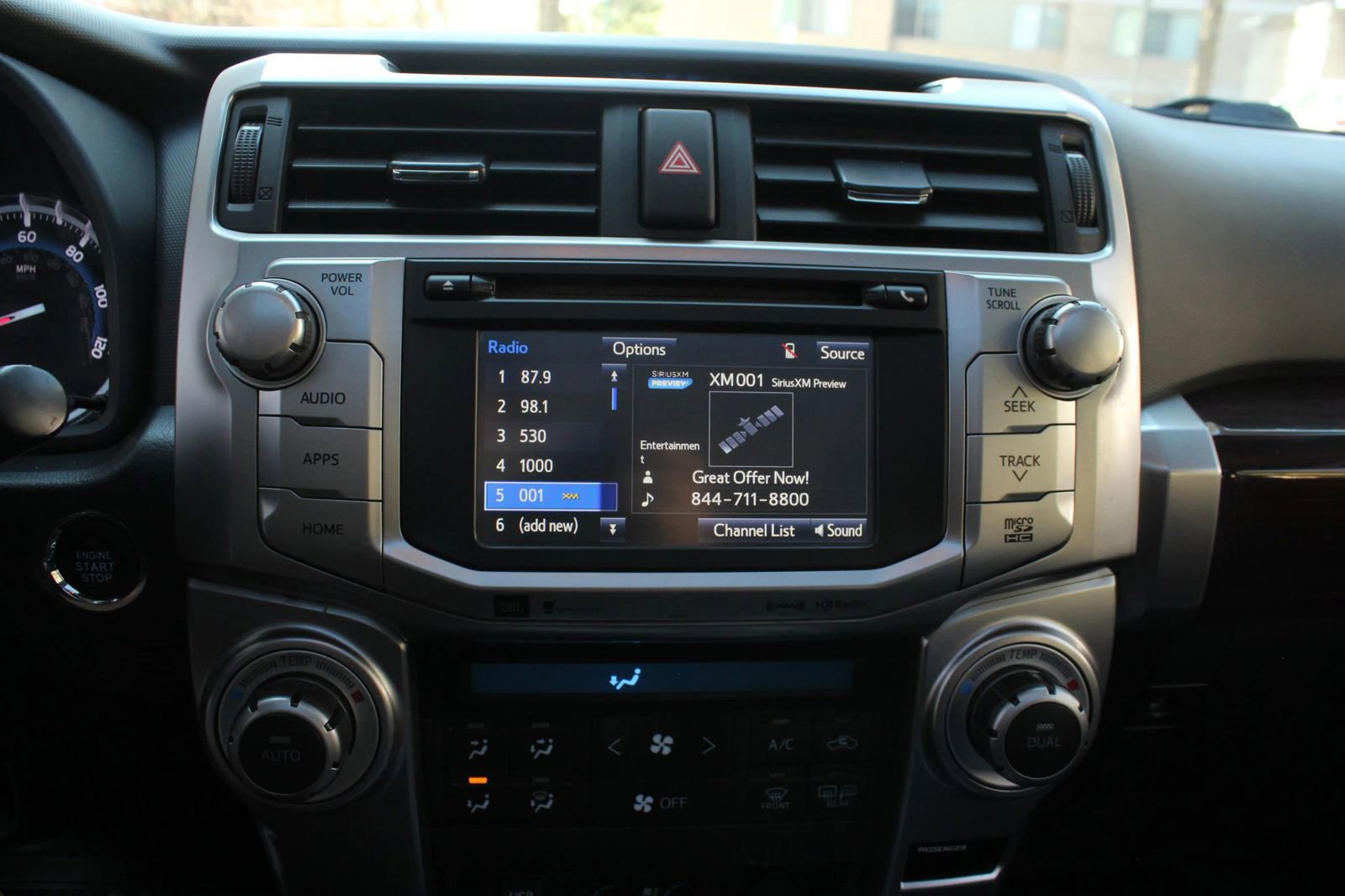 Used 2018 Toyota 4Runner Limited AWD/4WD image 32