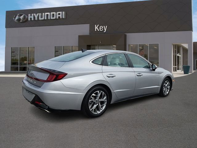 Certified 2023 Hyundai Sonata SEL w/ Cargo Package image 3