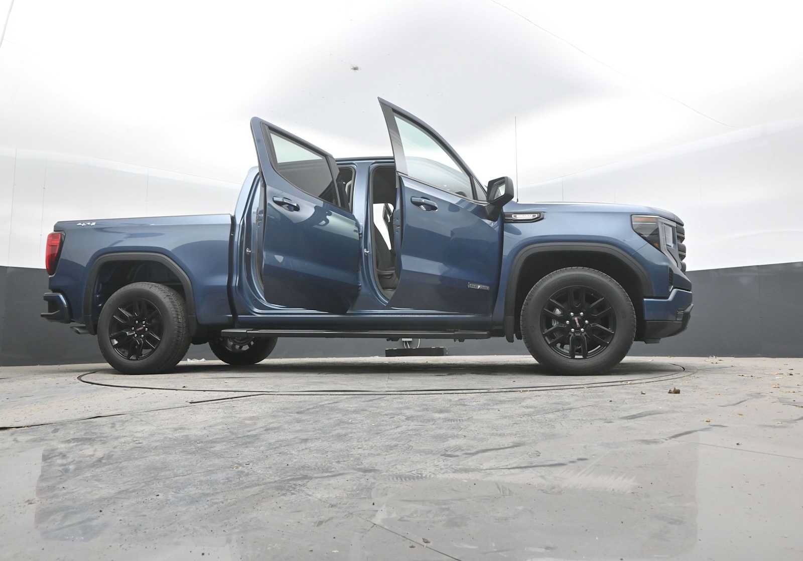 New 2026 GMC Sierra 1500 Elevation AWD/4WD image 54
