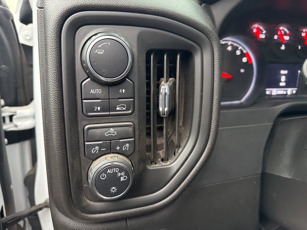 Used 2024 Chevrolet Silverado 1500 W/T w/ WT Value Package image 25