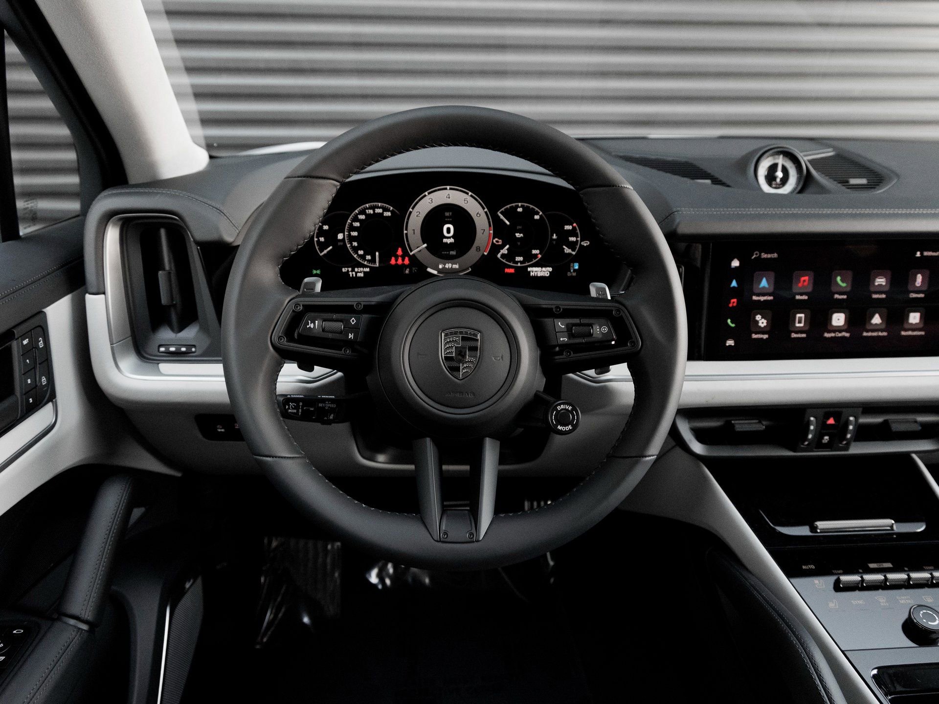 New 2026 Porsche Cayenne Turbo image 18