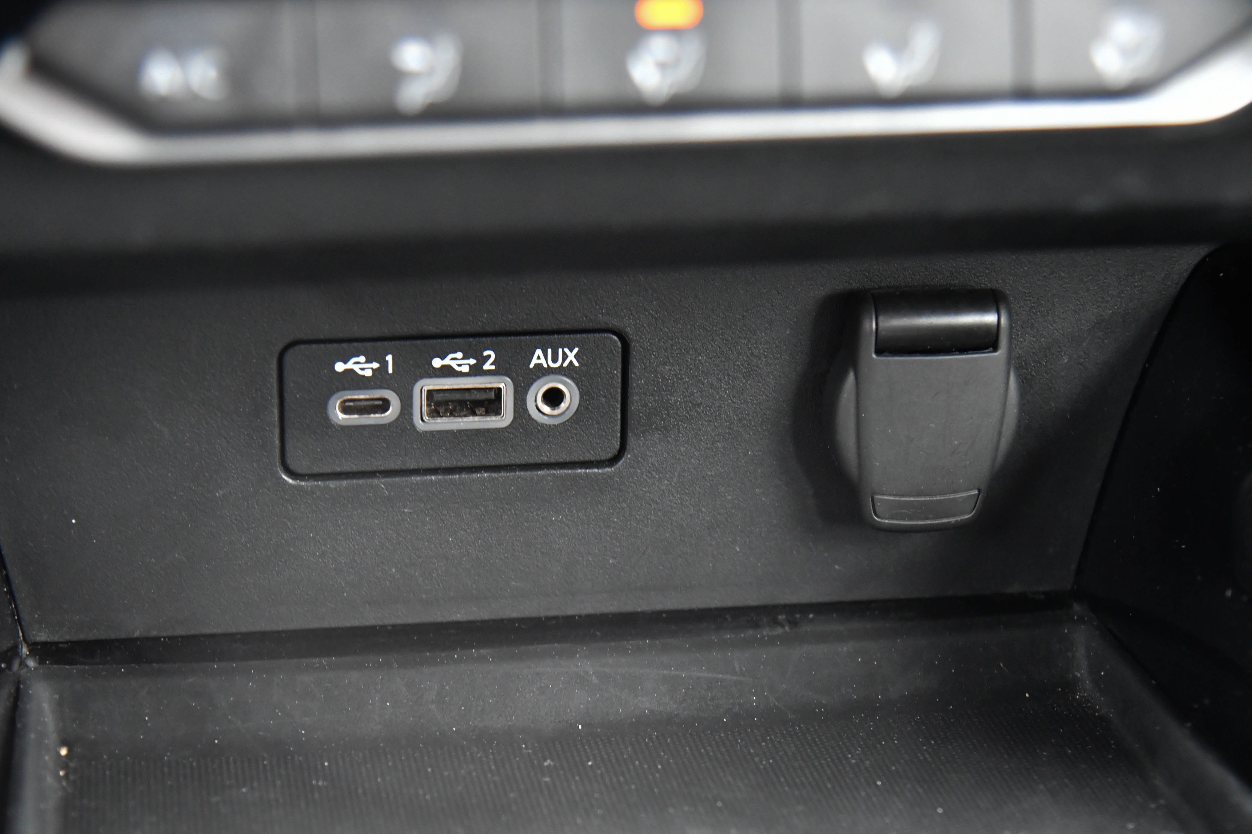 Used 2024 Nissan Altima 2.5 SV image 23