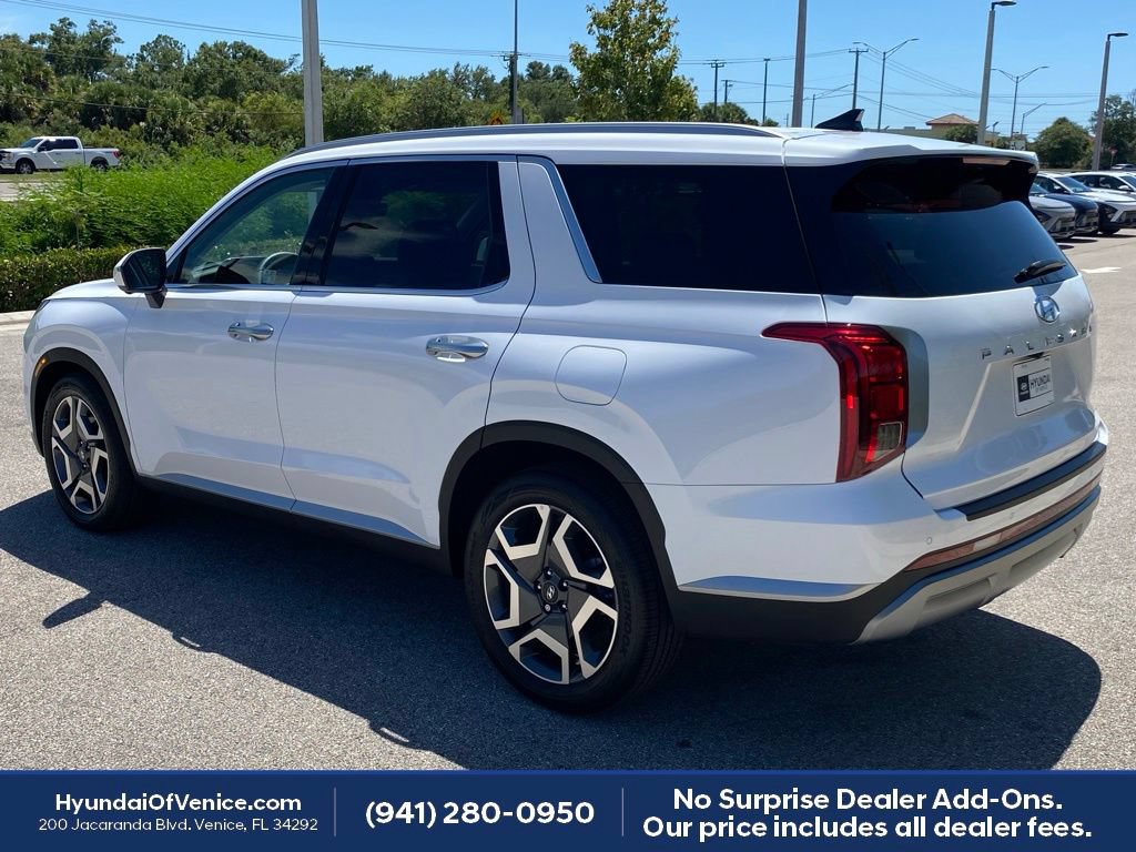 Certified 2025 Hyundai Palisade SEL FWD image 12