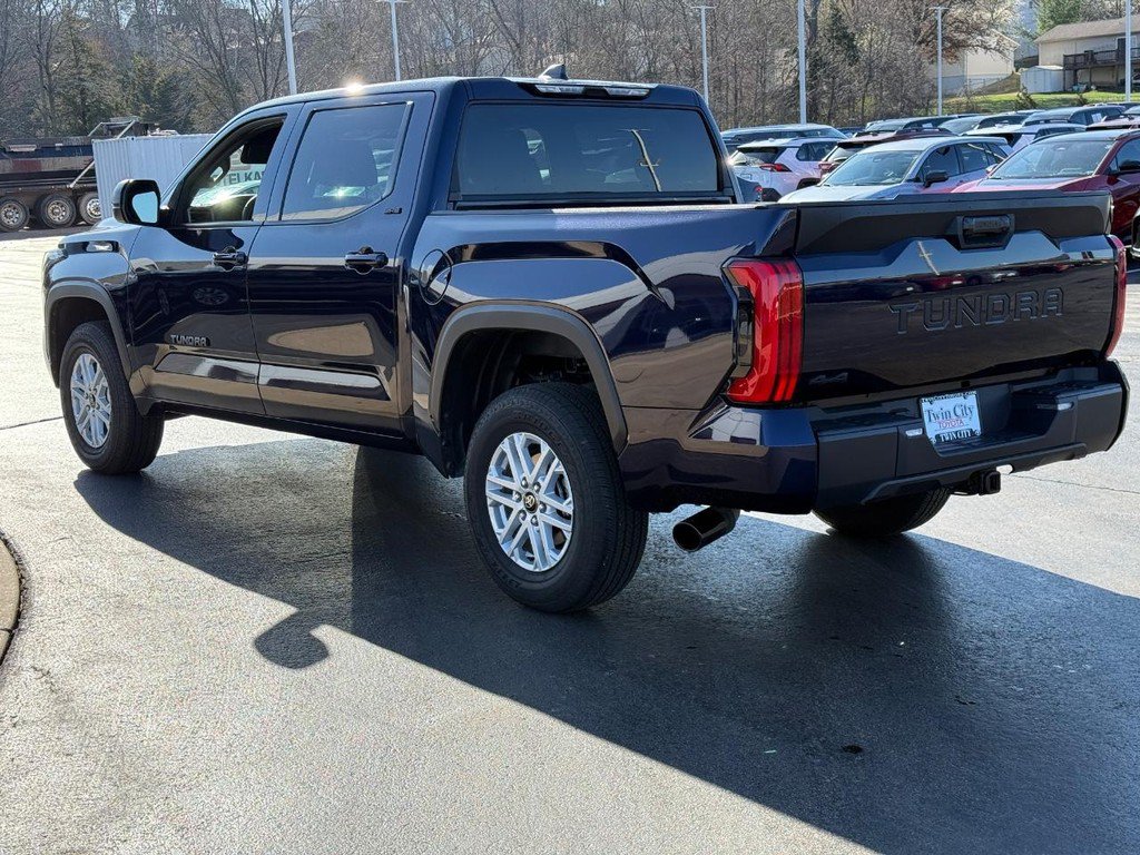 Certified 2025 Toyota Tundra SR5 w/ SR5 Premium Package AWD/4WD image 6