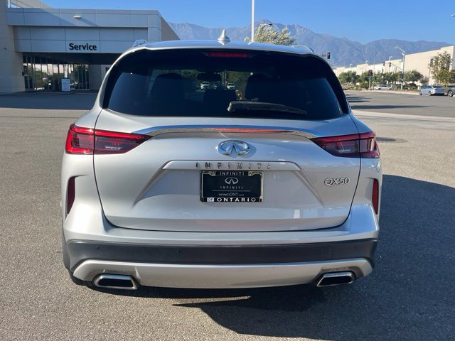 Certified 2019 INFINITI QX50 Essential w/ Cargo Package FWD image 7