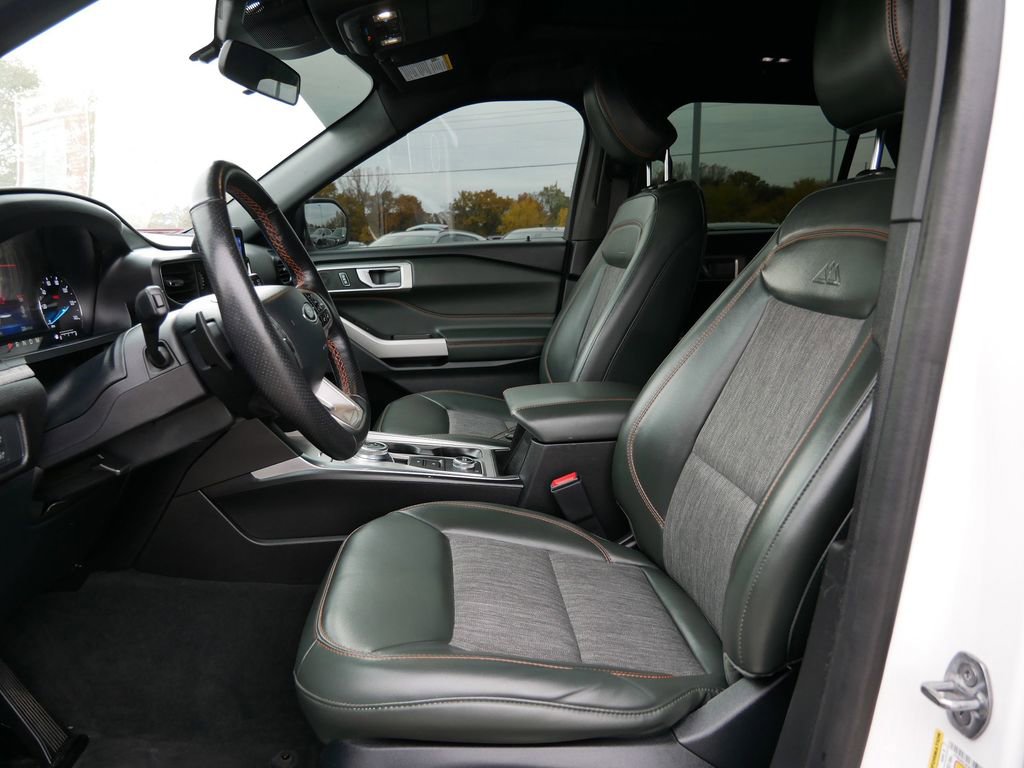 Used 2022 Ford Explorer Timberline image 12