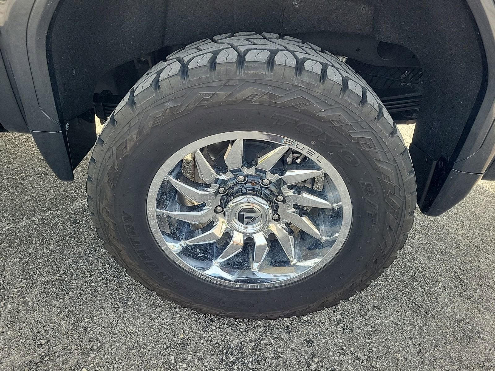 Used 2021 GMC Sierra 2500 Denali w/ Denali Ultimate Package AWD/4WD image 8
